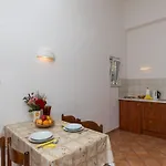 Dubravka - Premium With Balcony And Sea View 2 *