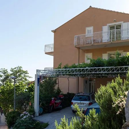 Dubravka - Premium With Balcony And Sea View 2 Mlini